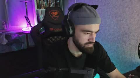 Ask me online show from 9, 10, 2025