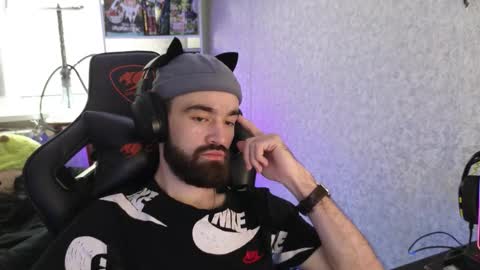 Ask me online show from 2, 11, 2025