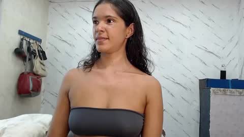 Snapshot of _sexy_brazilian chatting on 31, 12, 2024 Danniela online show from 31, 12, 2024