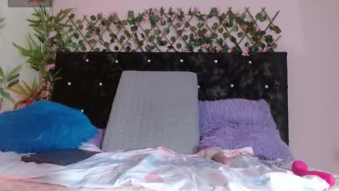 Snapshot of _sexycloe_ chatting on 12, 11, 2025 Cloe online show from 12, 11, 2025