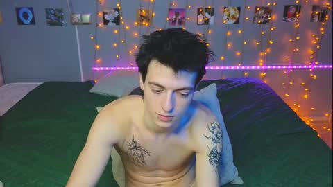 NATHANPVT IS OPEN online show from 18, 12, 2024