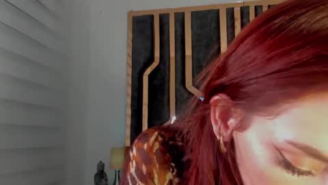Snapshot of _silvia_vega_ chatting on 6, 12, 2024 _silvia_vega_ online show from 6, 12, 2024