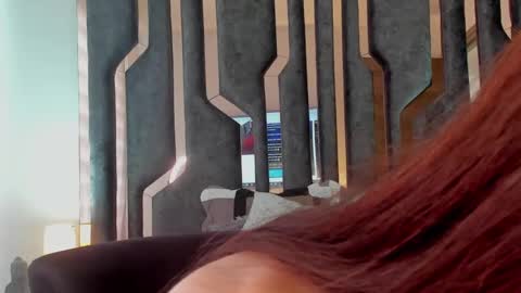 Snapshot of _silvia_vega_ chatting on 11, 12, 2024 _silvia_vega_ online show from 11, 12, 2024
