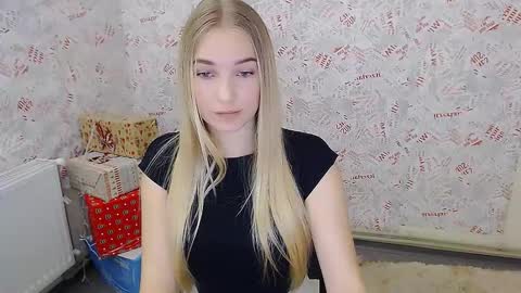Snapshot of _snow_queen__ chatting on 7, 2, 2025 Rachel online show from 7, 2, 2025