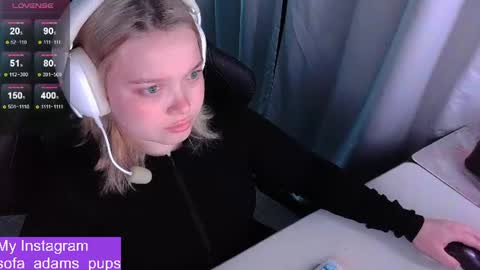 Snapshot of _sofia_adam_ chatting on 19, 6, 2026 pups online show from 19, 6, 2026