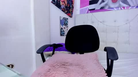 Sofia online show from 18, 1, 2025