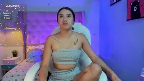 Sophie  online show from 23, 2, 2026