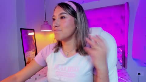 Sophie  online show from 4, 3, 2026