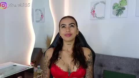 Snapshot of _sophiebrown__ chatting on 28, 12, 2024 Andrea The Next Stream Wednesday online show from 28, 12, 2024