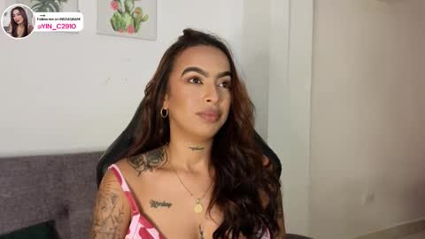 Snapshot of _sophiebrown__ chatting on 11, 10, 2025 Andrea The Next Stream Wednesday online show from 11, 10, 2025