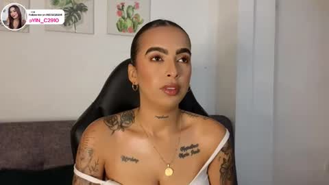 Snapshot of _sophiebrown__ chatting on 12, 10, 2025 Andrea The Next Stream Wednesday online show from 12, 10, 2025