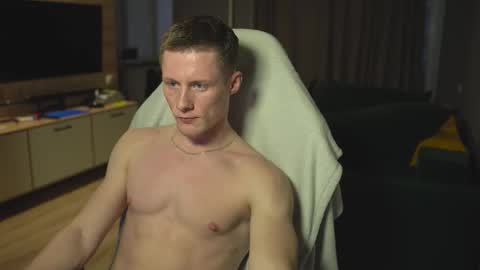 OLIVERpvt is open online show from 20, 11, 2025