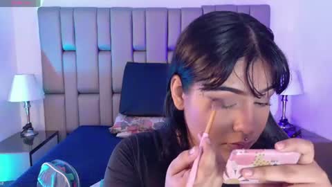 Snapshot of _sowy_venus_ chatting on 25, 6, 2026 V E N U S online show from 25, 6, 2026