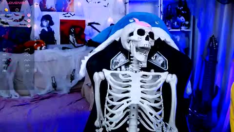 Snapshot of _sparkland_ chatting on 22, 10, 2025 Emy and MilkyCute today MY TG CHANNEL online show from 22, 10, 2025