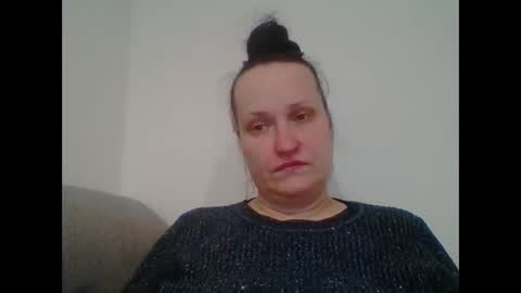 Melisa online show from 16, 12, 2024