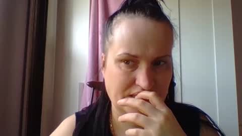 Melisa online show from 20, 2, 2025