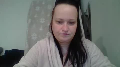 Snapshot of _squirty_pussyyy_ chatting on 16, 11, 2025 Melisa online show from 16, 11, 2025