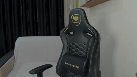 MARKPVT IS OPEN online show from 19, 12, 2025