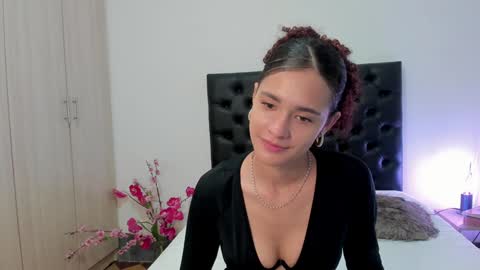 Sussi online show from 28, 1, 2025