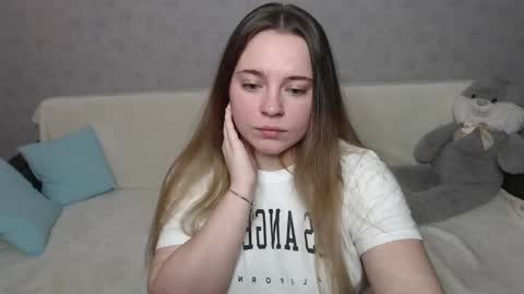 Lana online show from 26, 2, 2025