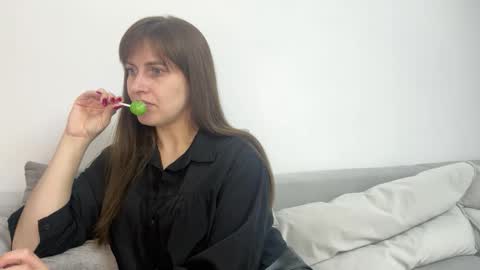 You can call me Lora  online show from 24, 11, 2025