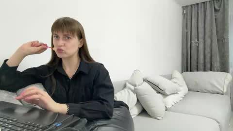 Snapshot of _sweet_lora chatting on 10, 2, 2026 You can call me Lora online show from 10, 2, 2026