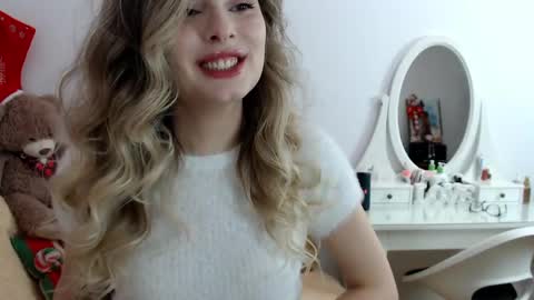 _sweettreat online show from 23, 12, 2024