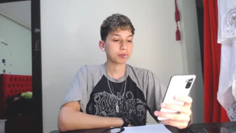 Thomas online show from 16, 12, 2024