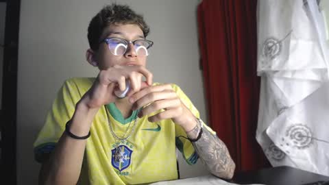 Thomas online show from 22, 12, 2024