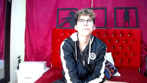 Thomas online show from 19, 2, 2025