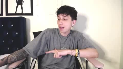 Thomas online show from 21, 10, 2025