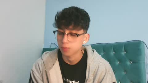 Snapshot of _thomas_hot_ chatting on 14, 4, 2026 Thomas online show from 14, 4, 2026