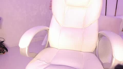 Rousse  online show from 19, 1, 2025