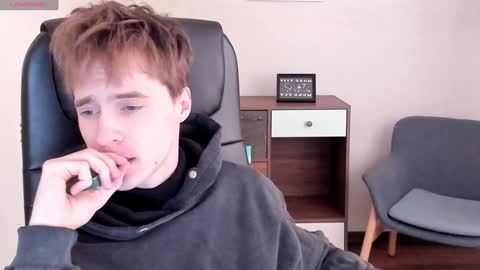 _tokyo_ghoul online show from 10, 1, 2025