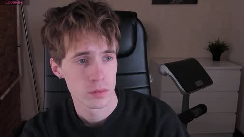 _tokyo_ghoul online show from 24, 1, 2025