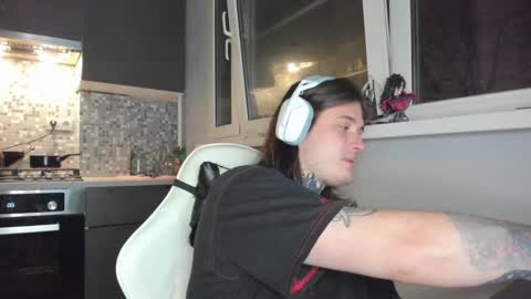 _torfin_ online show from 6, 3, 2025