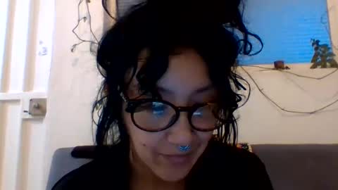 _tutti_frutti_ online show from 2, 12, 2024