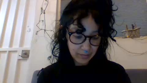 _tutti_frutti_ online show from 10, 1, 2025