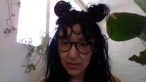 _tutti_frutti_ online show from 4, 2, 2025