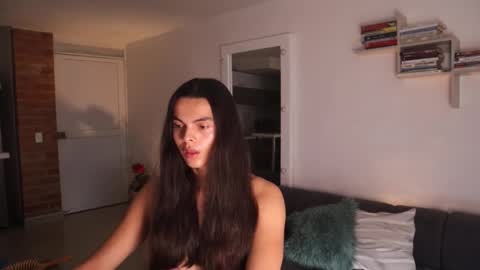 Anastasia Vahos online show from 12, 1, 2026