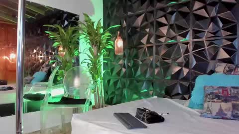 Snapshot of _valentina_69 chatting on 7, 12, 2024 _valentina_69 online show from 7, 12, 2024