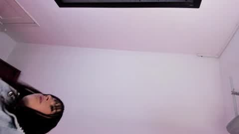 Snapshot of _valeria_saenz_ chatting on 14, 6, 2026 _valeria_saenz_ online show from 14, 6, 2026