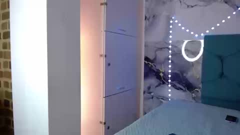 _vickysweet online show from 10, 9, 2025