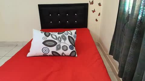 Snapshot of _victoriia_971 chatting on 25, 2, 2025 _victoriia_971 online show from 25, 2, 2025