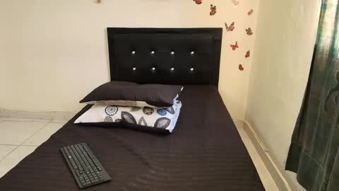 Snapshot of _victoriia_971 chatting on 3, 3, 2025 _victoriia_971 online show from 3, 3, 2025