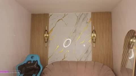 Snapshot of _wendy_b chatting on 9, 11, 2025 wendy online show from 9, 11, 2025