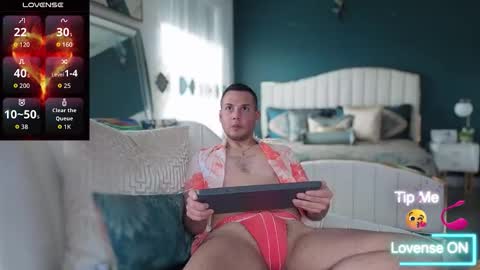 Sebastian online show from 15, 11, 2025