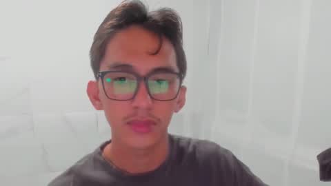 Snapshot of _xxhavefunwithme69_ chatting on 20, 11, 2025 Andrei online show from 20, 11, 2025