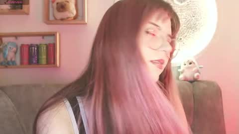Snapshot of _yourcherrybomb chatting on 25, 5, 2026 _yourcherrybomb online show from 25, 5, 2026