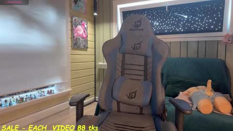 Snapshot of _yoursecretcrush_ chatting on 9, 3, 2026 YourSecretCrush online show from 9, 3, 2026